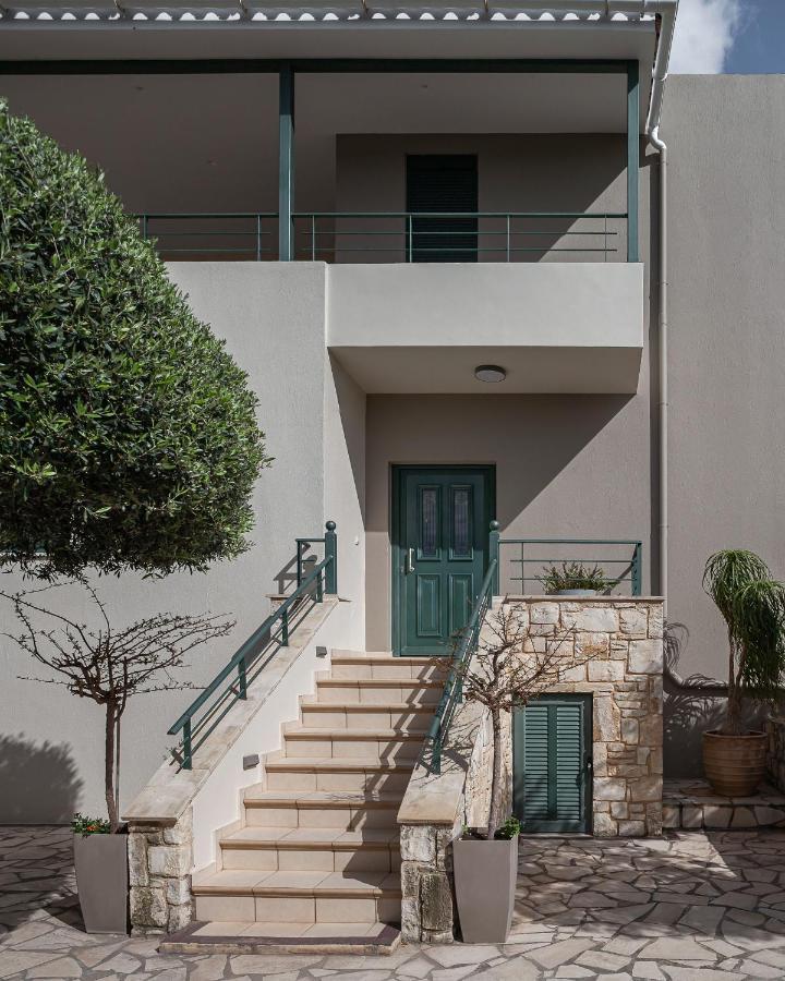 Antonia Blue Villa Mourniaí エクステリア 写真